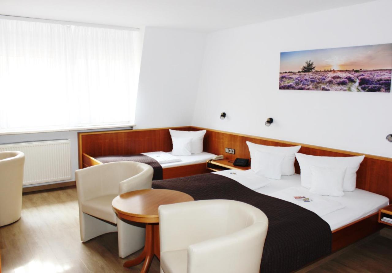 Landhotel Zum Boehm Roth  ภายนอก รูปภาพ
